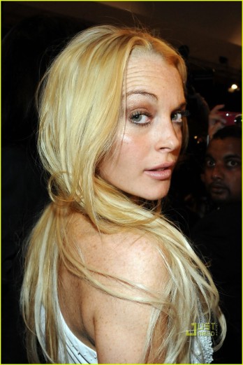 michelle obama fashion blunders. Lindsay Lohan Fashion Blunder
